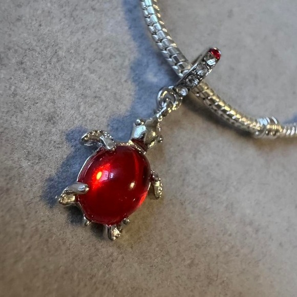 Red Dangle Turtle Charm fits‎ PANDORA - Picture 1 of 9